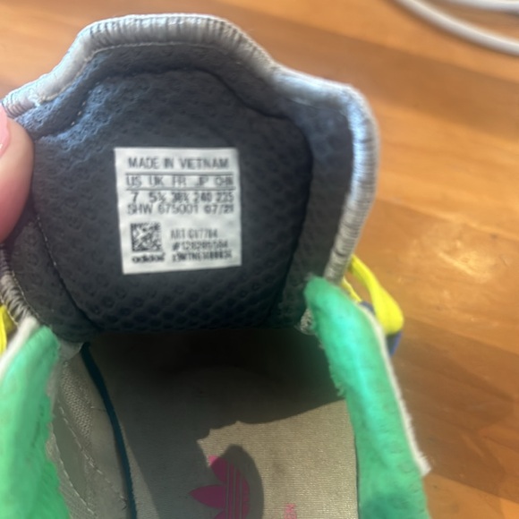 Adidas ZX women size 7 - Picture 5 of 7